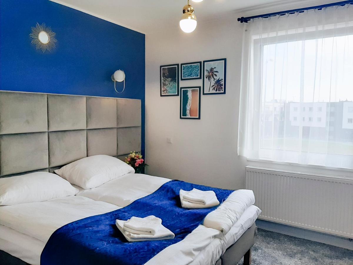 Wyjatkowe Smaki Bed & Breakfast Pruszcz Gdanski Bagian luar foto