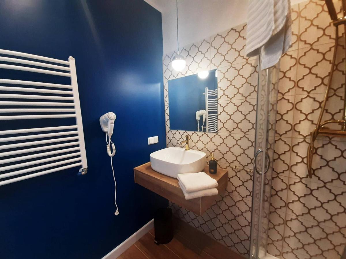 Wyjatkowe Smaki Bed & Breakfast Pruszcz Gdanski Bagian luar foto